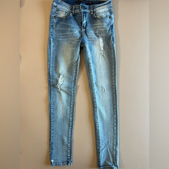 Lot of Distressed Denim Jeans Size 3 - Picture 14 of 15